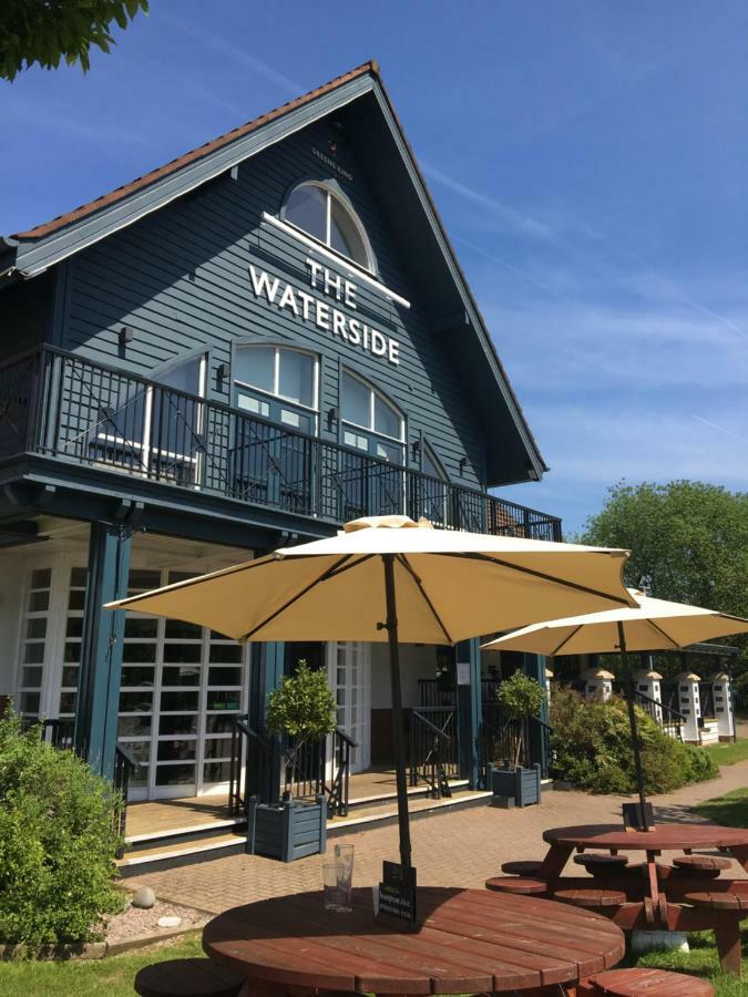Waterside By Greene King Inns Warrington Exterior photo