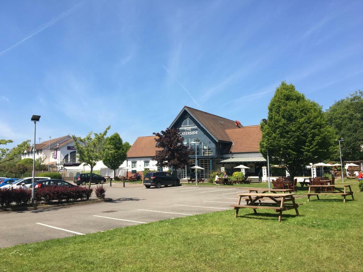 Waterside By Greene King Inns Warrington Exterior photo